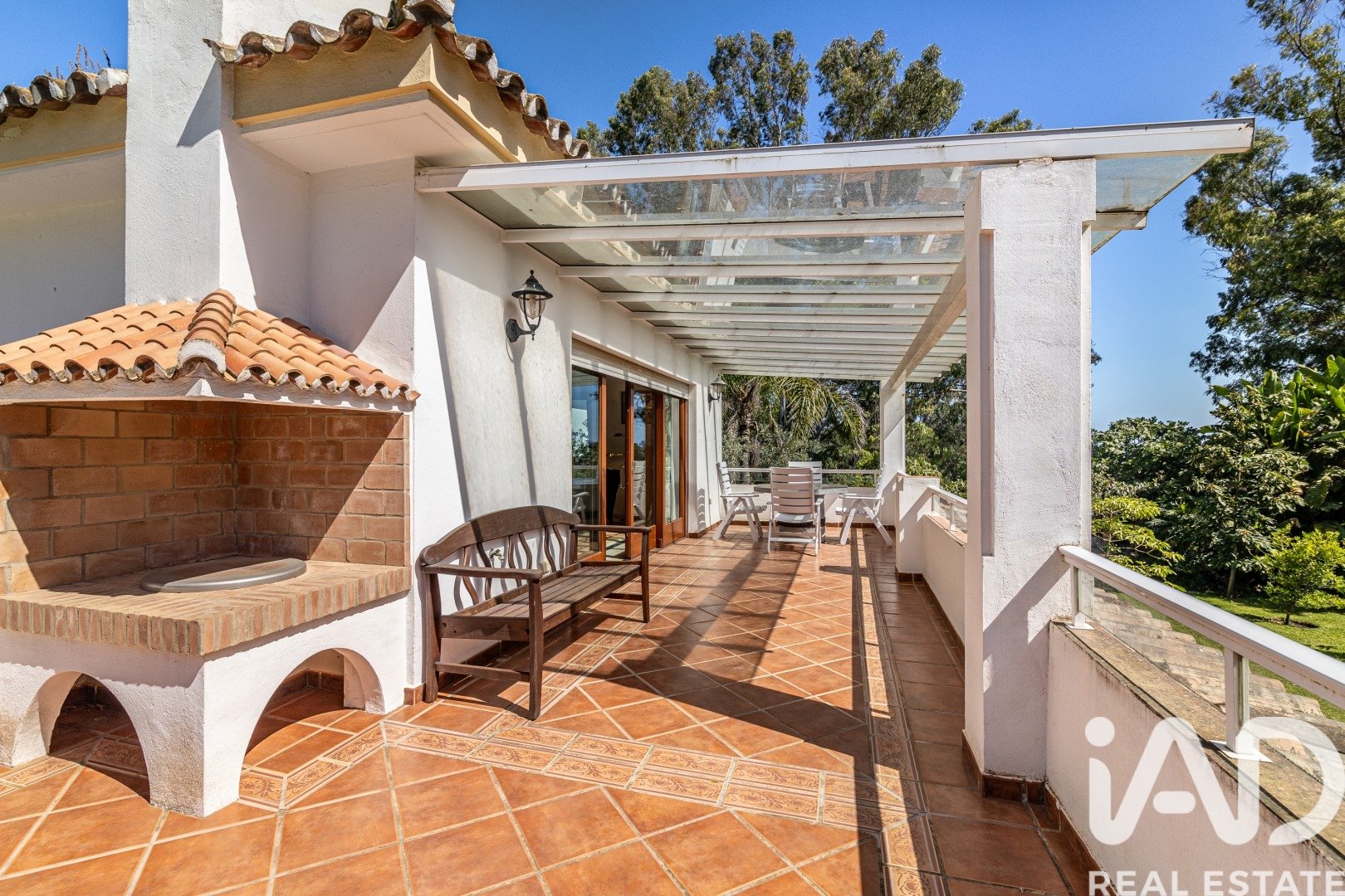 House à Estepona, Malaga, Espagne 5 chambres, 600 m2 No. 173068