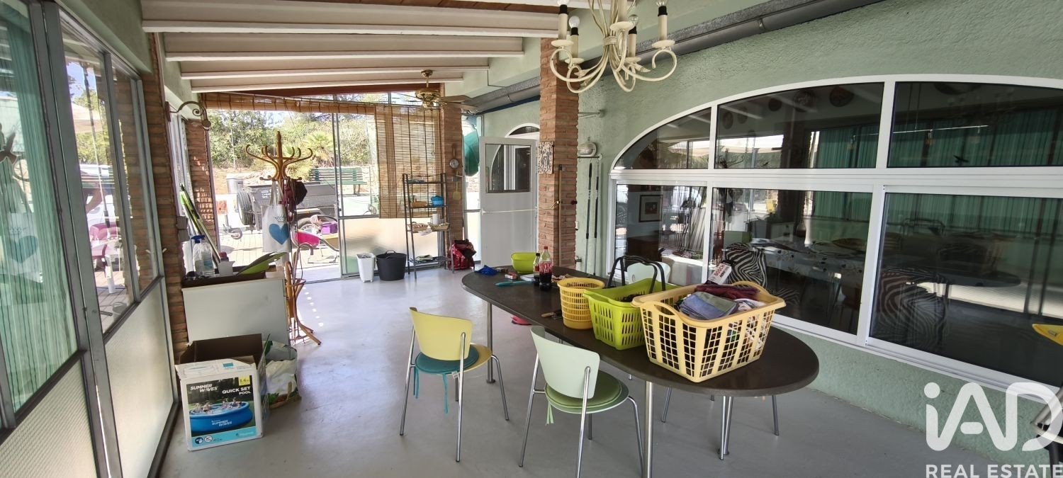 Hus i Tortosa, Tarragona, Spanien 5 sovrum, 510 kvm. Nr. 173065