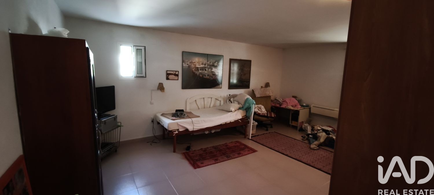 Hus i Tortosa, Tarragona, Spanien 5 sovrum, 510 kvm. Nr. 173065
