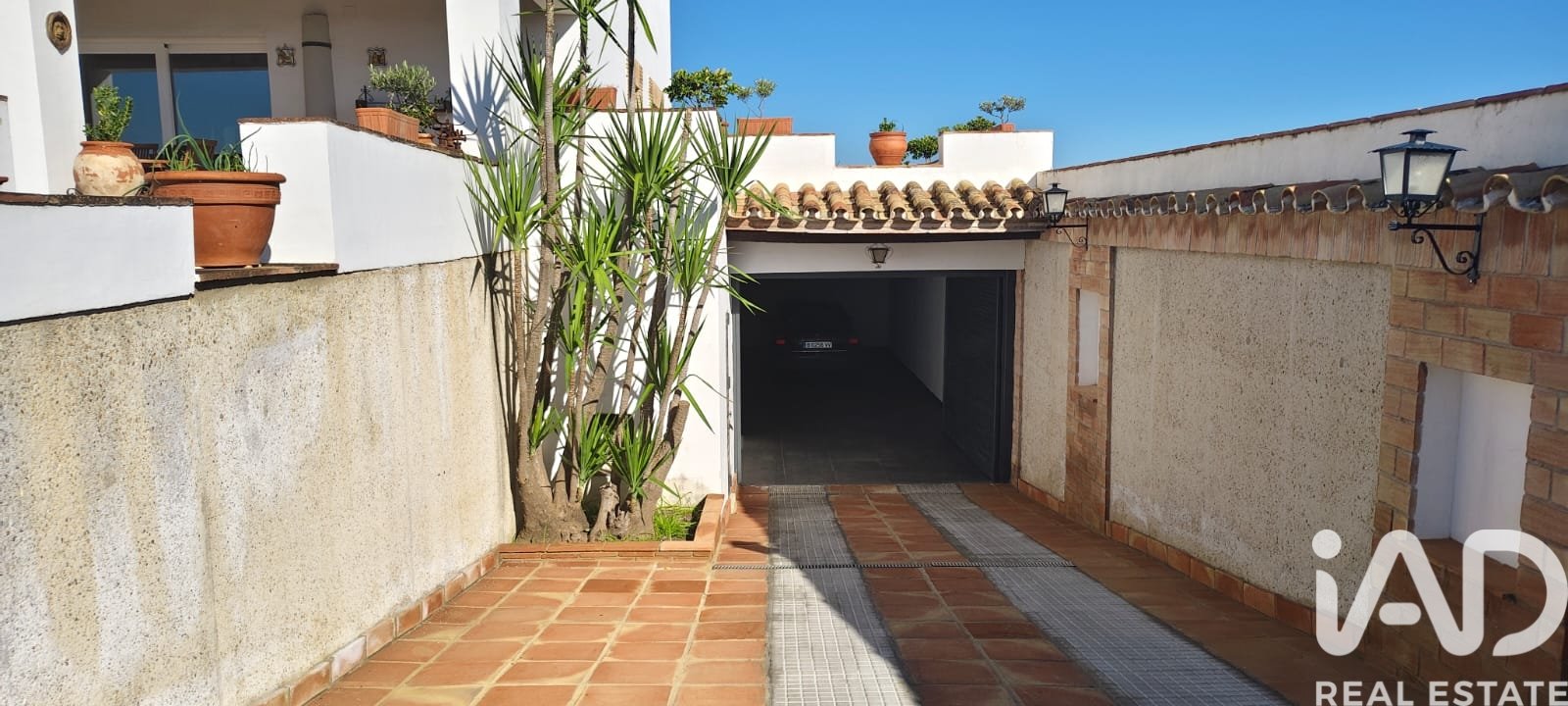 Land plot in Ecija, Seville, Spain 800 sq.m. No. 173063