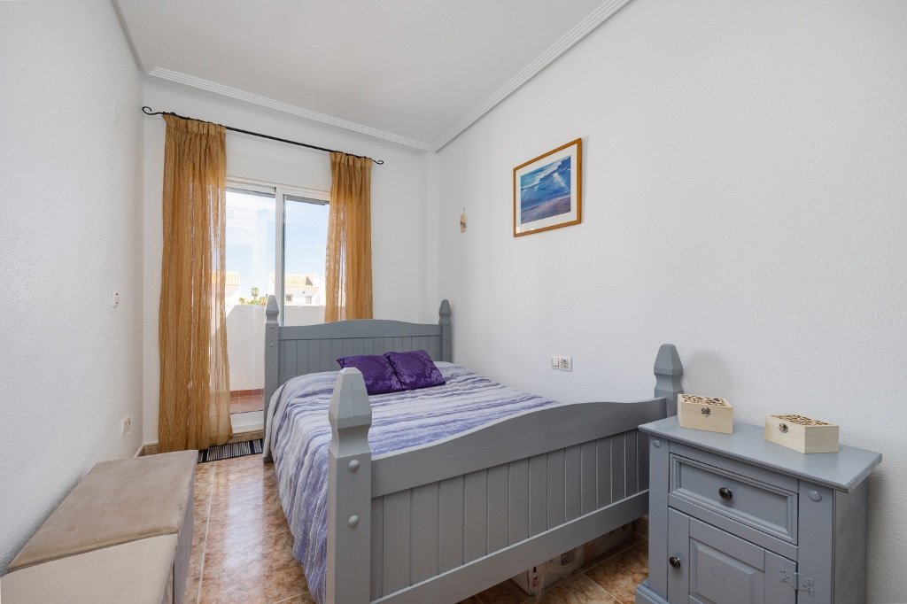 Rindu māja Punta Prima, Alicante, Spānijā 2 istabas, 73 m2 Nr. 143995