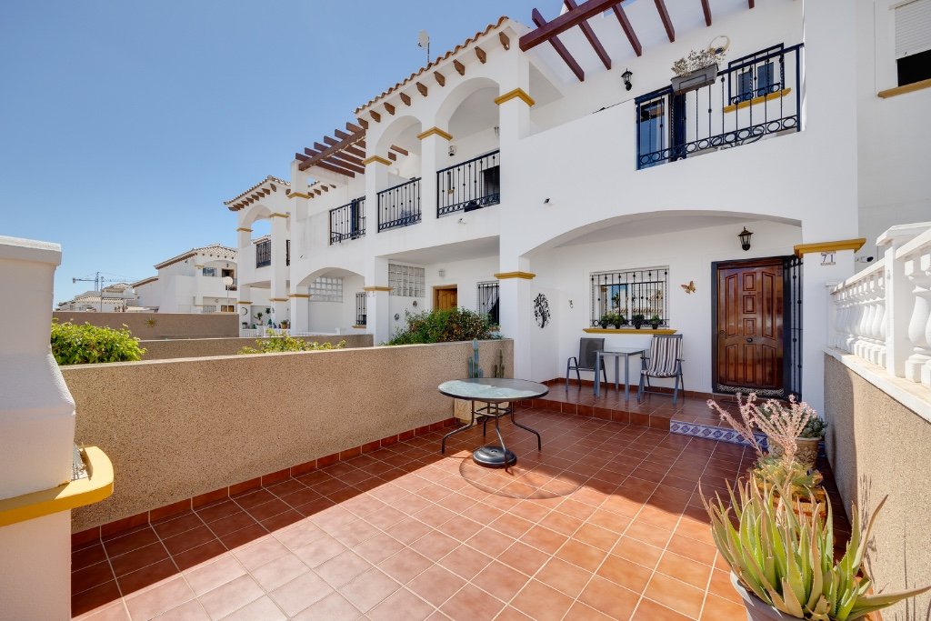 Rindu māja Punta Prima, Alicante, Spānijā 2 istabas, 73 m2 Nr. 143995