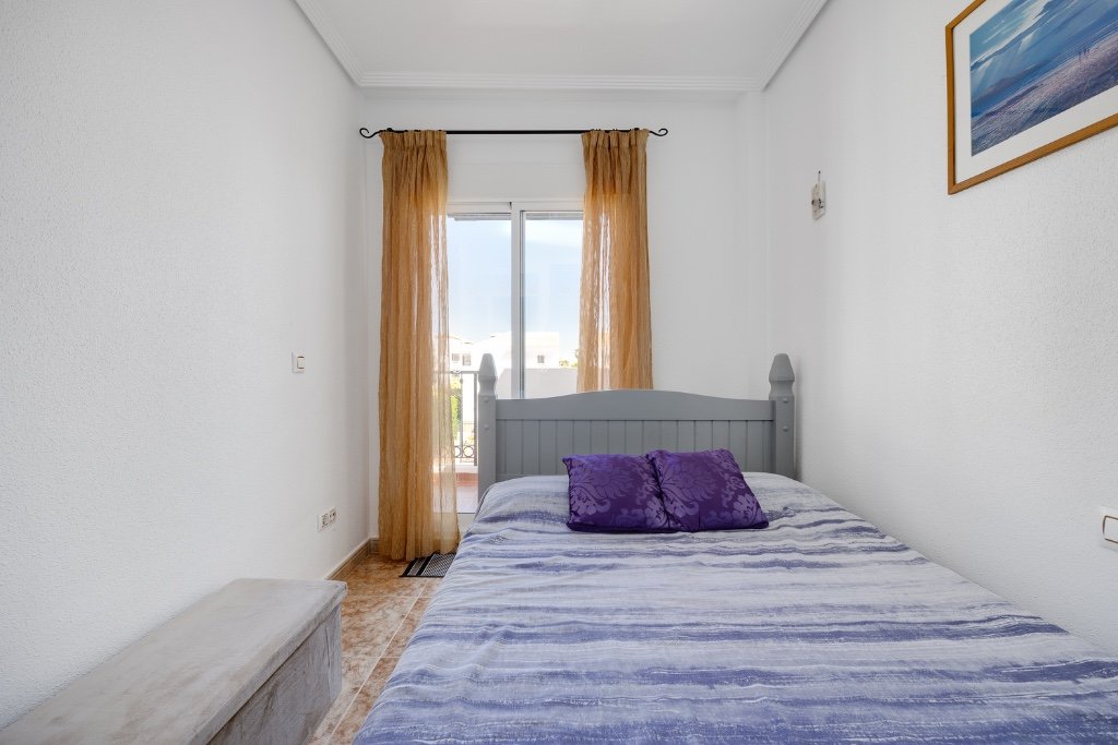 Rindu māja Punta Prima, Alicante, Spānijā 2 istabas, 73 m2 Nr. 143995