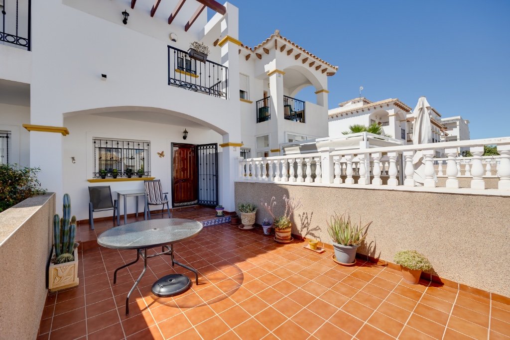 Rindu māja Punta Prima, Alicante, Spānijā 2 istabas, 73 m2 Nr. 143995