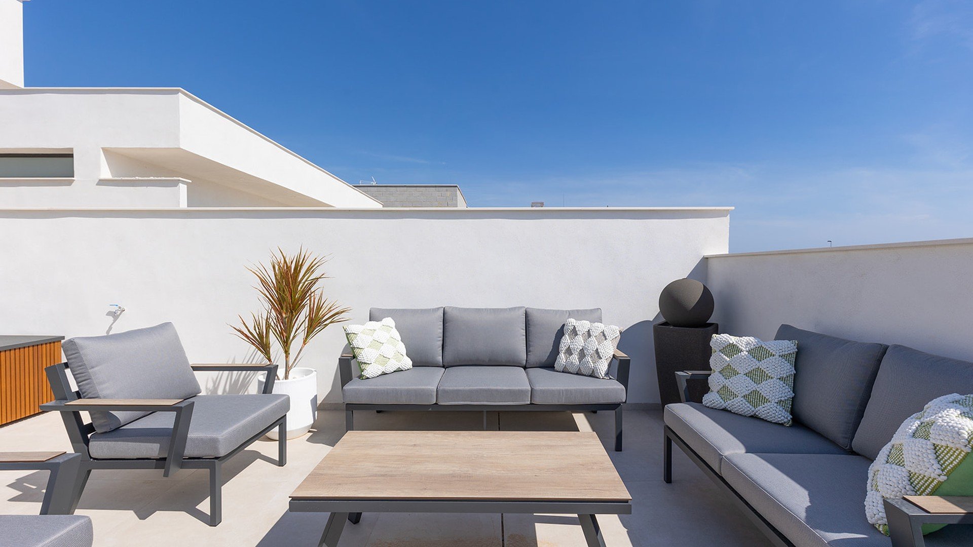 SUNPRIVILEGE 2 in San Javier, Murcia, Spanien Nr. 177367