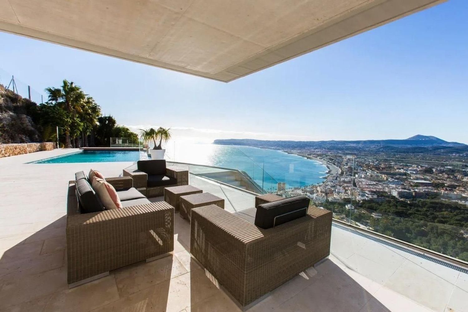 House in Castelldefels, Barcelona, Spain 8 bedrooms,  No. 164797