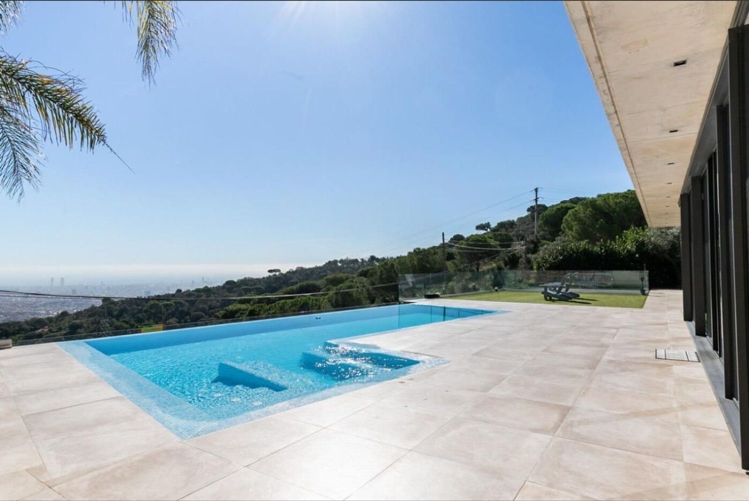 House in Castelldefels, Barcelona, Spain 8 bedrooms,  No. 164797