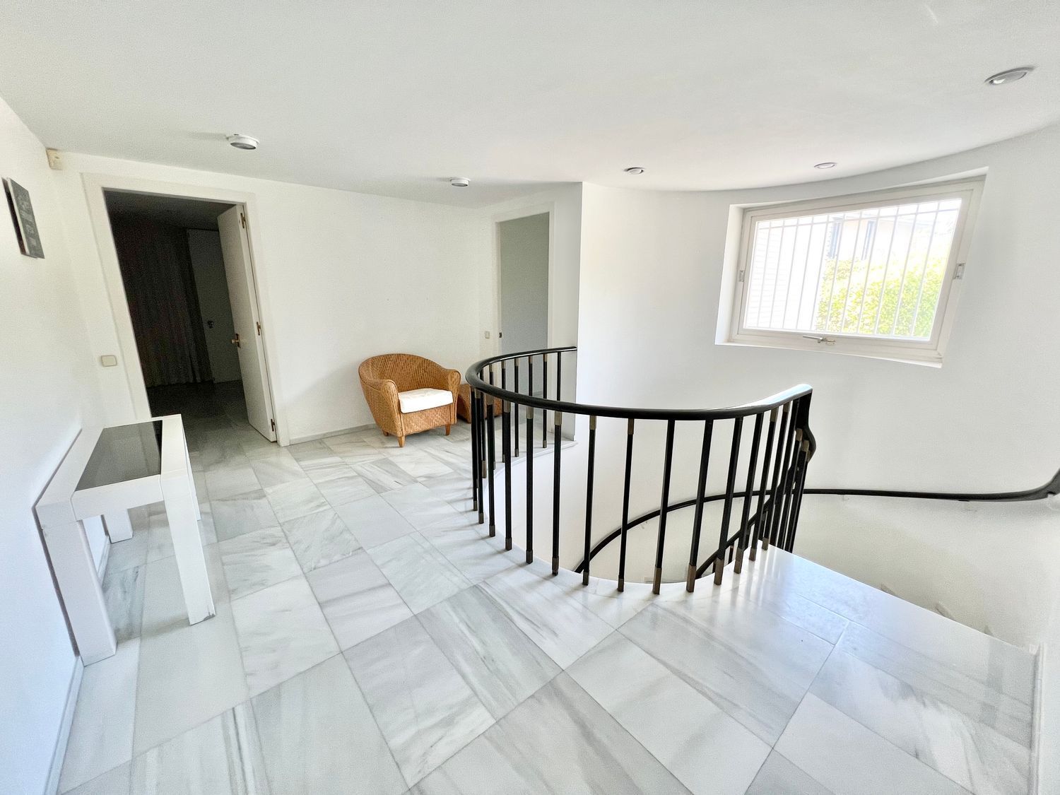 Talo Castelldefels, Barcelona, Espanja 7 makuuhuonetta, 723 m2 No. 164798