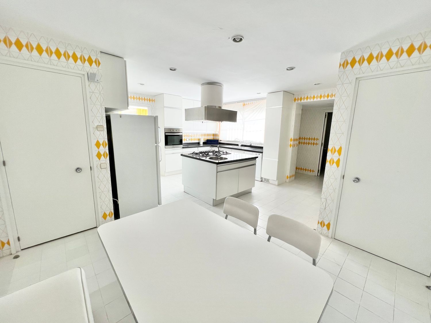 Talo Castelldefels, Barcelona, Espanja 7 makuuhuonetta, 723 m2 No. 164798