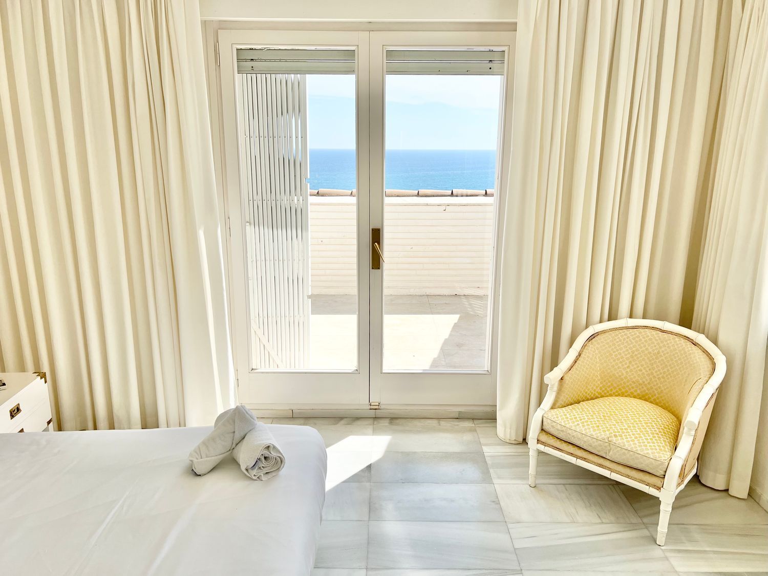 Talo Castelldefels, Barcelona, Espanja 7 makuuhuonetta, 723 m2 No. 164798