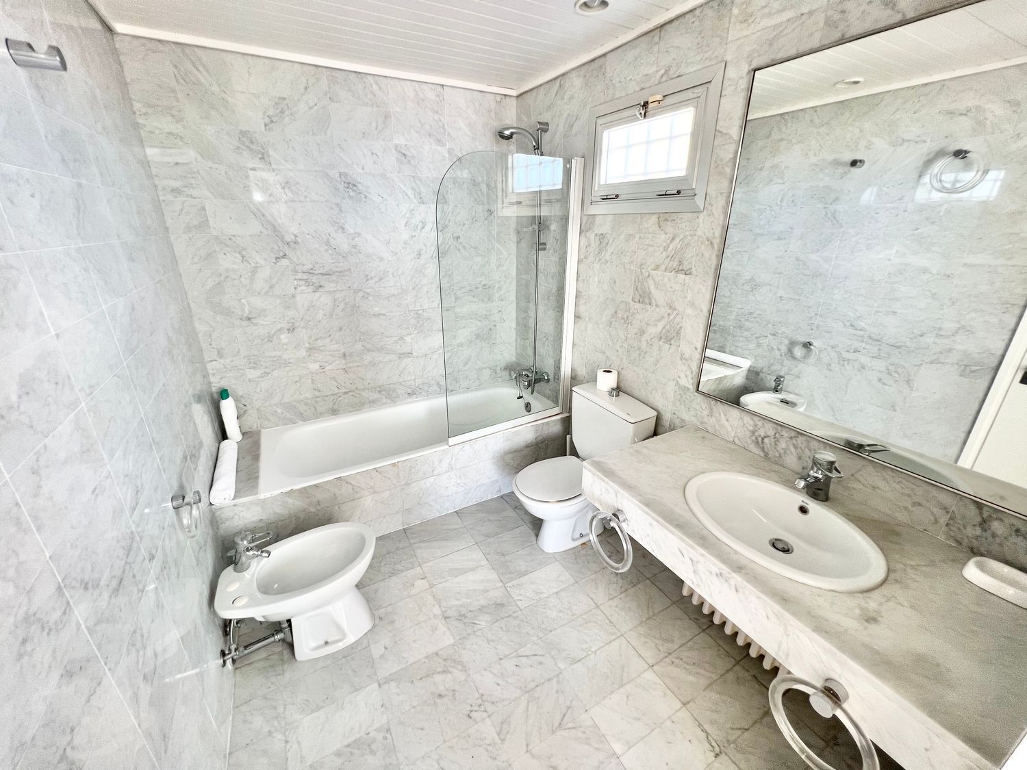 Talo Castelldefels, Barcelona, Espanja 7 makuuhuonetta, 723 m2 No. 164798