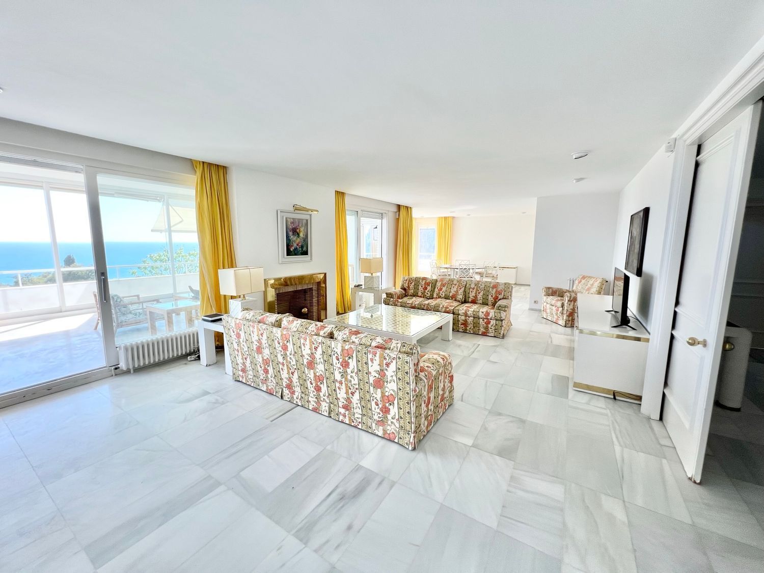 Talo Castelldefels, Barcelona, Espanja 7 makuuhuonetta, 723 m2 No. 164798