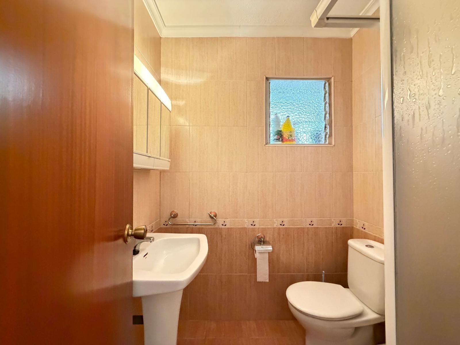 Apartment in Torrevieja, Alicante, Spain 3 bedrooms, 103 sq.m. No. 196290