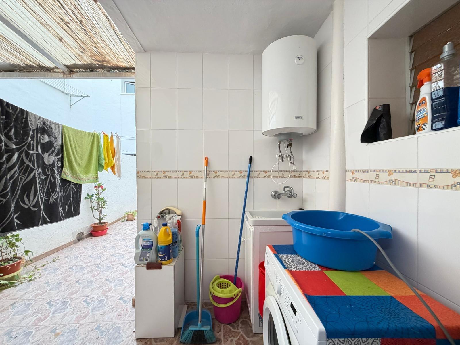 Apartment in Torrevieja, Alicante, Spain 3 bedrooms, 103 sq.m. No. 196290