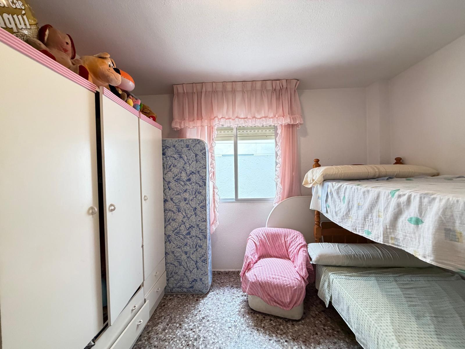 Apartment in Torrevieja, Alicante, Spain 3 bedrooms, 103 sq.m. No. 196290