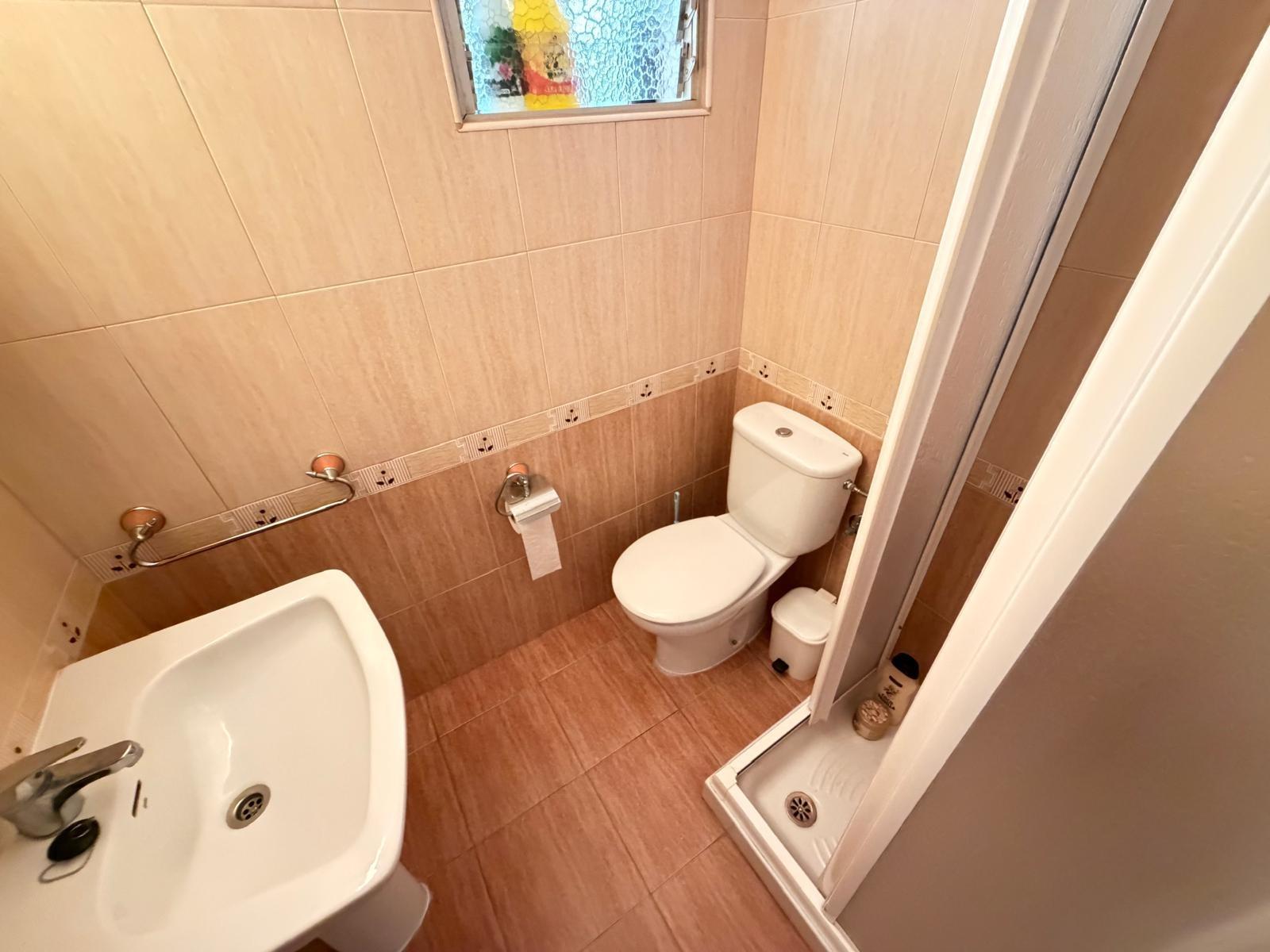 Apartment in Torrevieja, Alicante, Spain 3 bedrooms, 103 sq.m. No. 196290