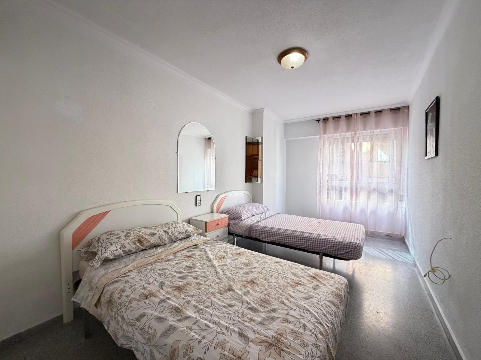 Appartamento a Torrevieja, Alicante, Spagna 2 camere da letto, 84 mq. N° 196288