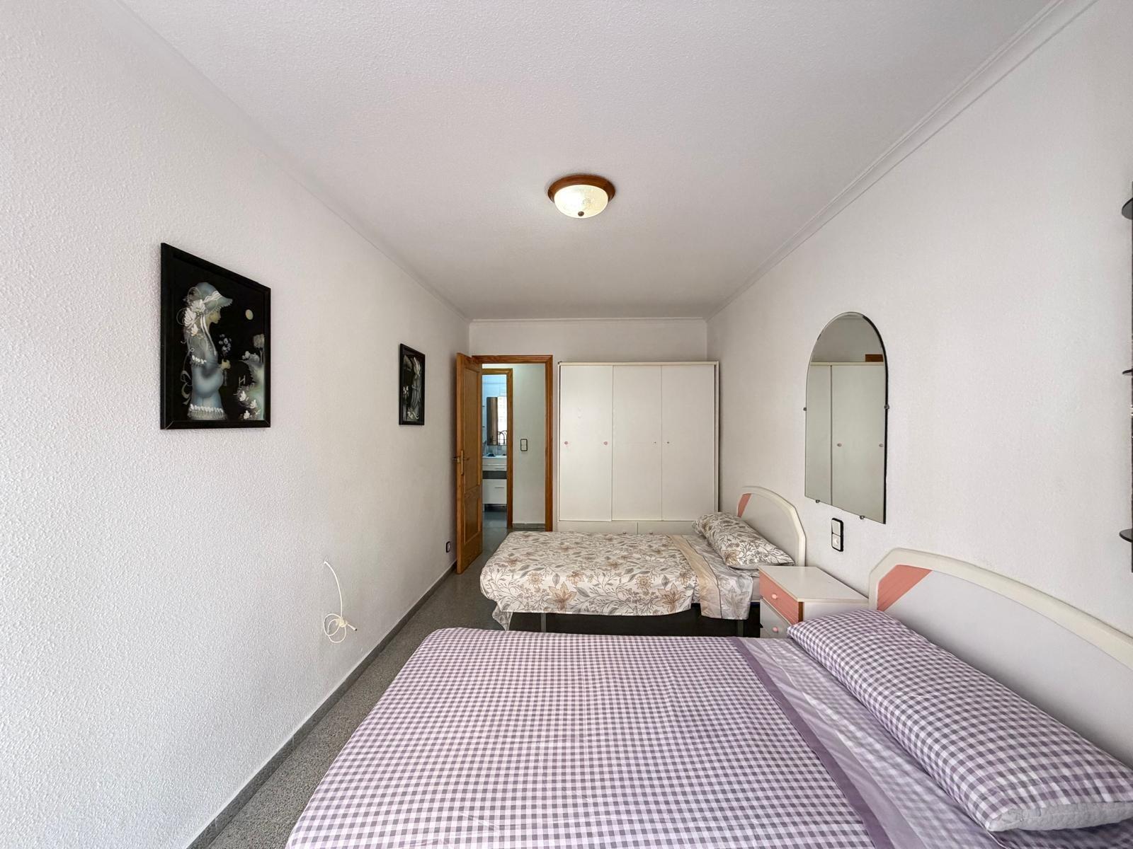 Appartamento a Torrevieja, Alicante, Spagna 2 camere da letto, 84 mq. N° 196288