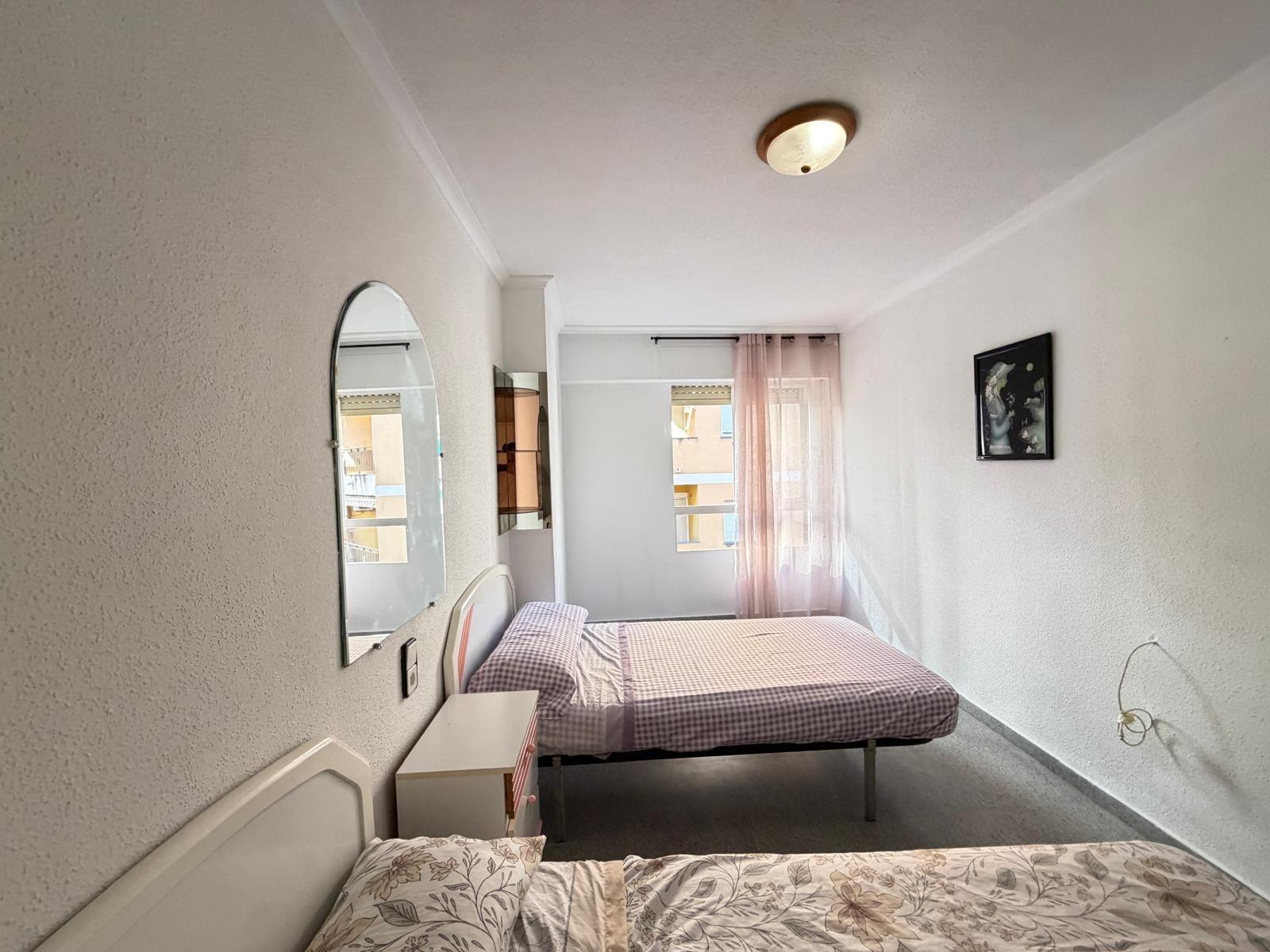 Appartamento a Torrevieja, Alicante, Spagna 2 camere da letto, 84 mq. N° 196288