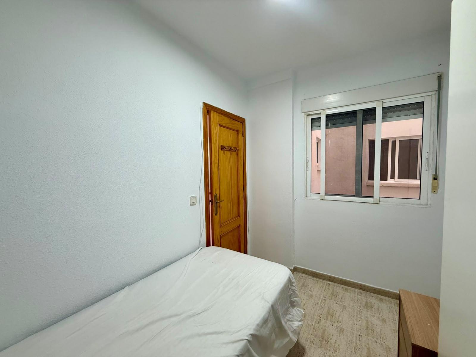 Wohnung in Torrevieja, Alicante, Spanien 2 Schlafzimmer, 56 m2 Nr. 196293