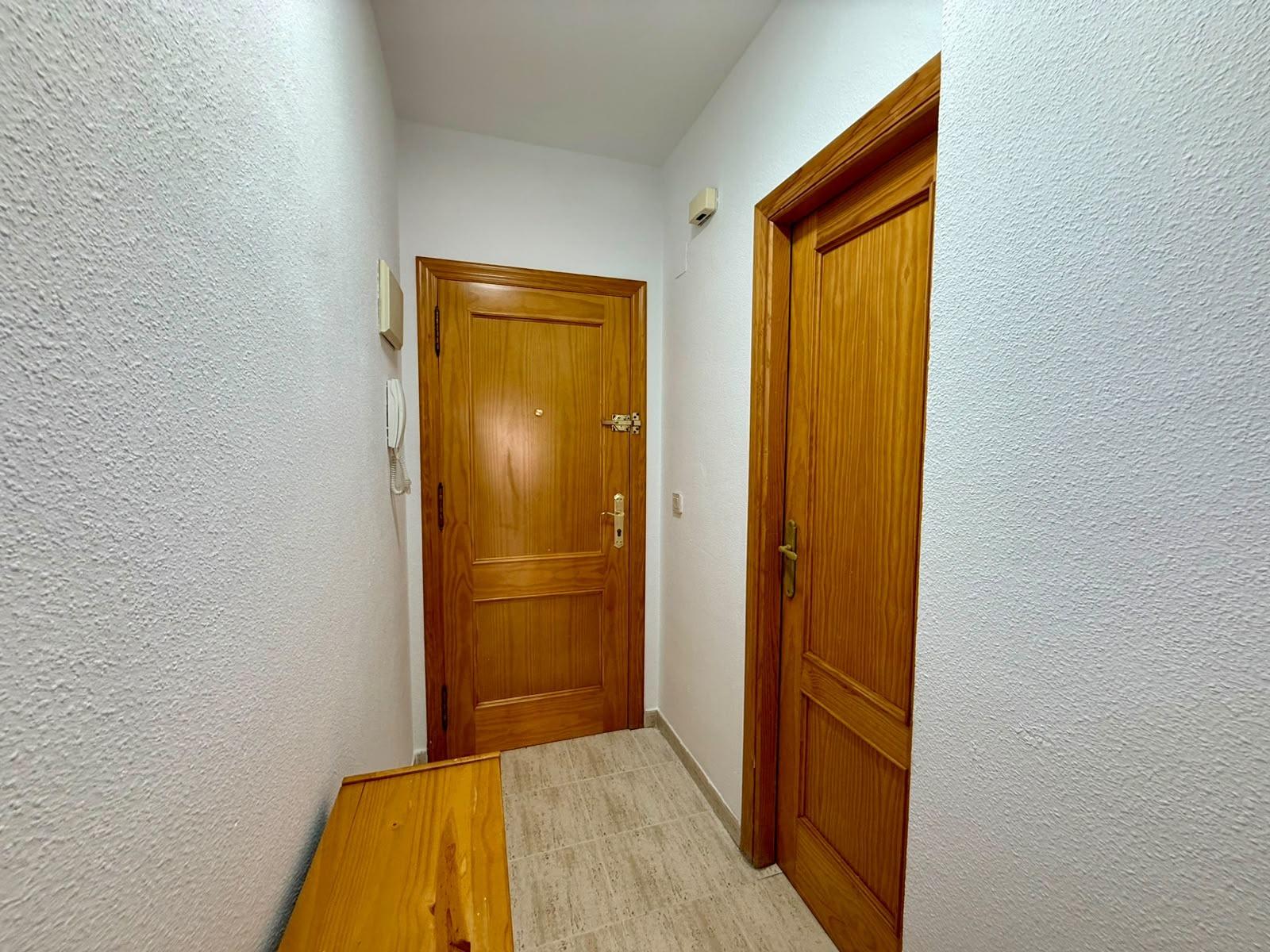 Wohnung in Torrevieja, Alicante, Spanien 2 Schlafzimmer, 56 m2 Nr. 196293