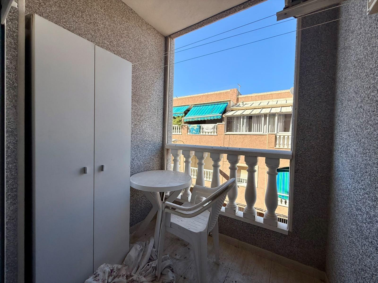 Wohnung in Torrevieja, Alicante, Spanien 2 Schlafzimmer, 56 m2 Nr. 196293