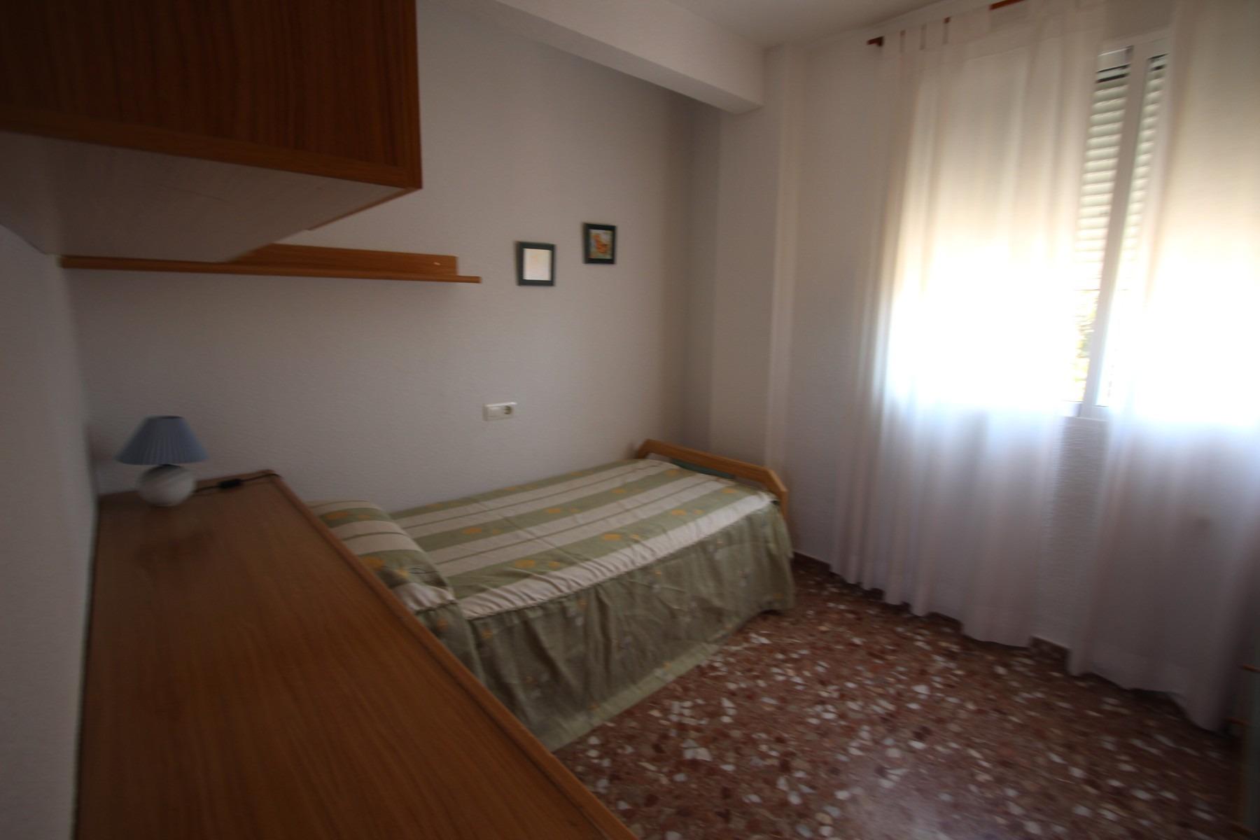 Villa a Guardamar del Segura, Alicante, Spagna 7 camere da letto, 260 mq. N° 80213