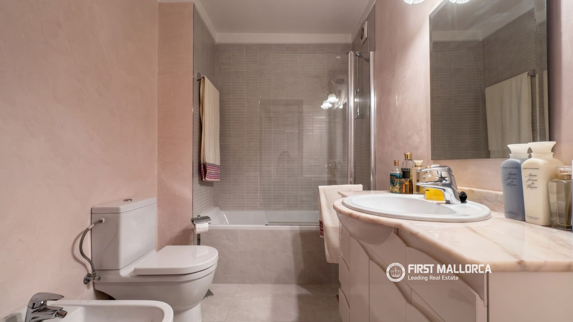 Apartment in Palma de Majorca, Mallorca, Spain 4 bedrooms, 210 sq.m. No. 181786