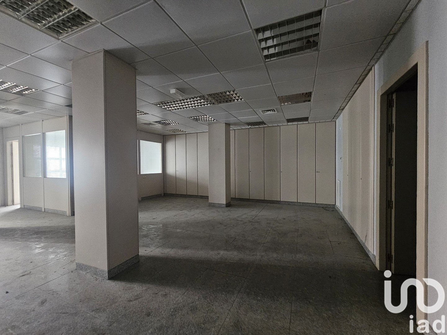 Liikekiinteistö Alhendin, Granada, Espanja 176 m2 No. 185800