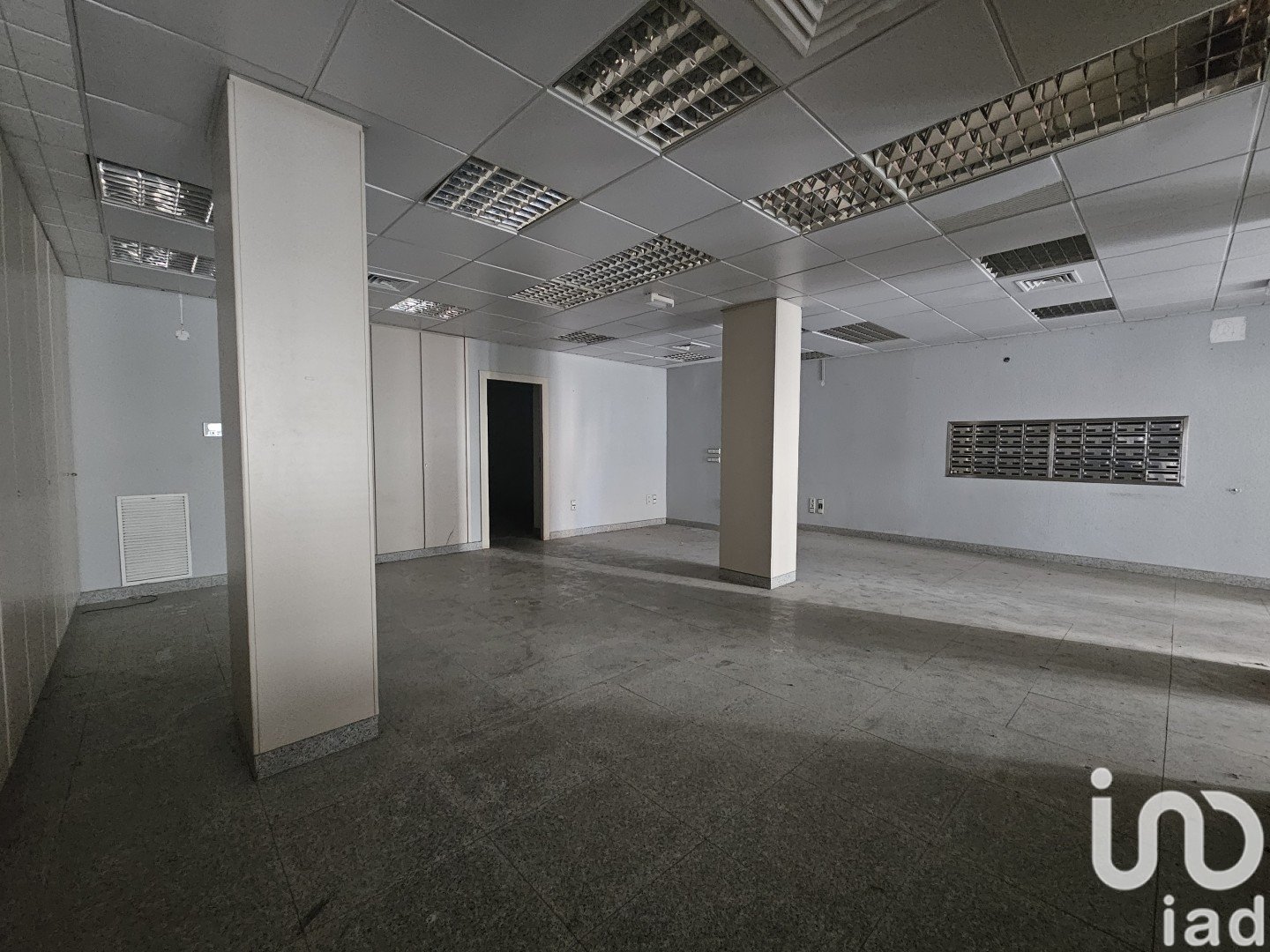 Liikekiinteistö Alhendin, Granada, Espanja 176 m2 No. 185800