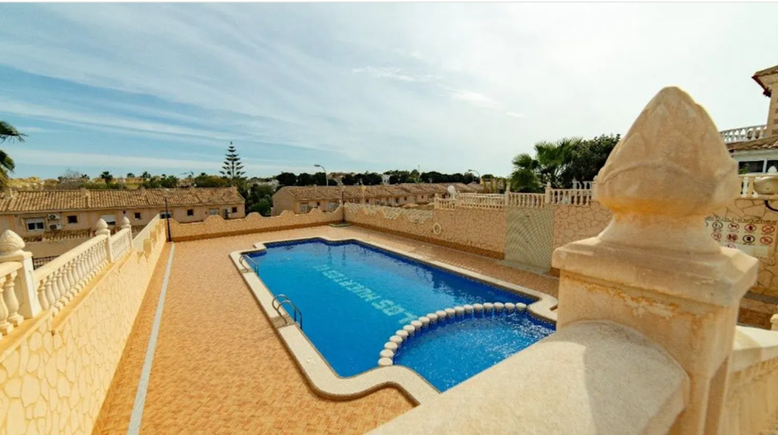Huvila Los Balcones, Alicante, Espanja 4 makuuhuonetta, 105 m2 No. 151809