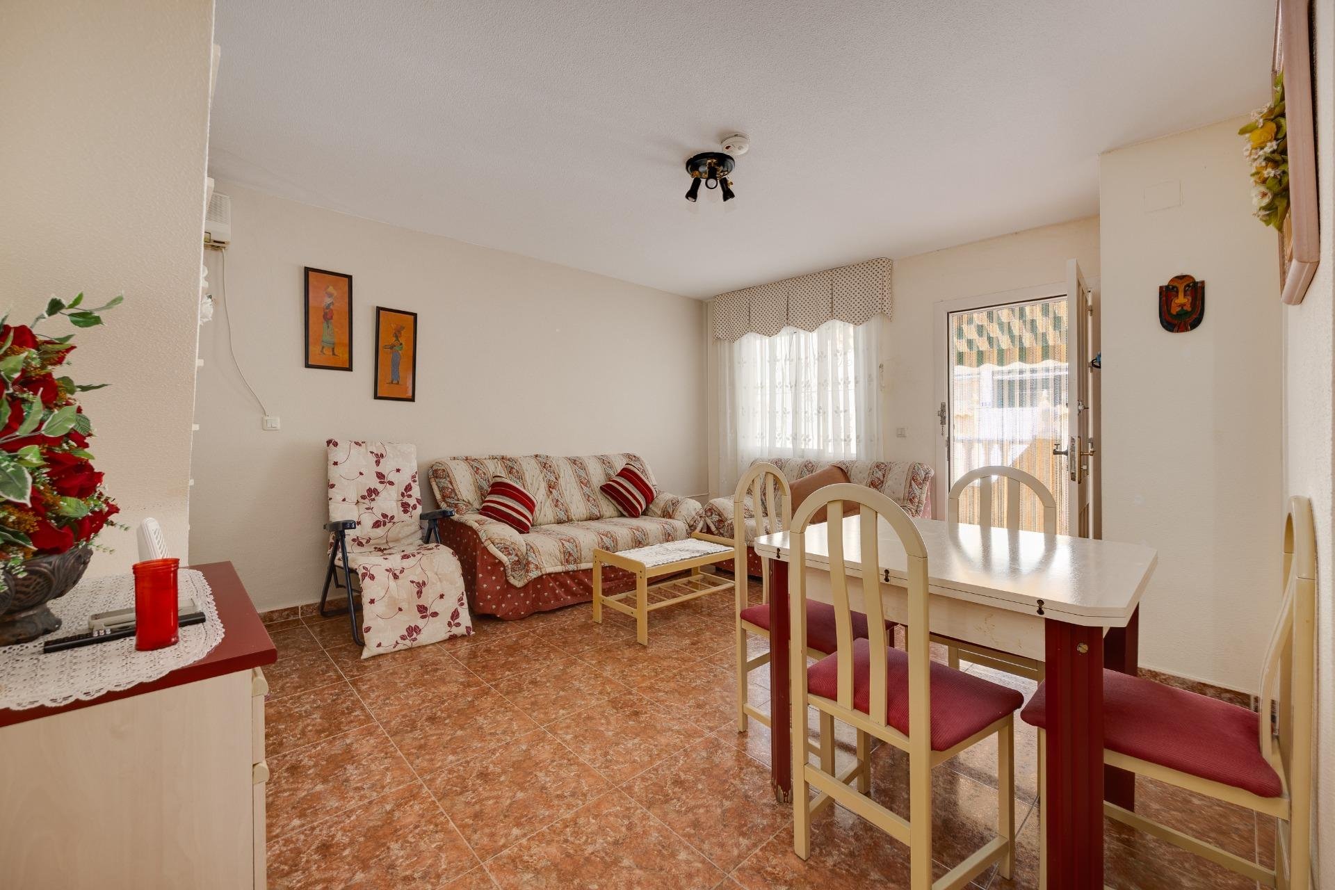 Huvila Torrevieja, Alicante, Espanja 3 makuuhuonetta, 73 m2 No. 193140