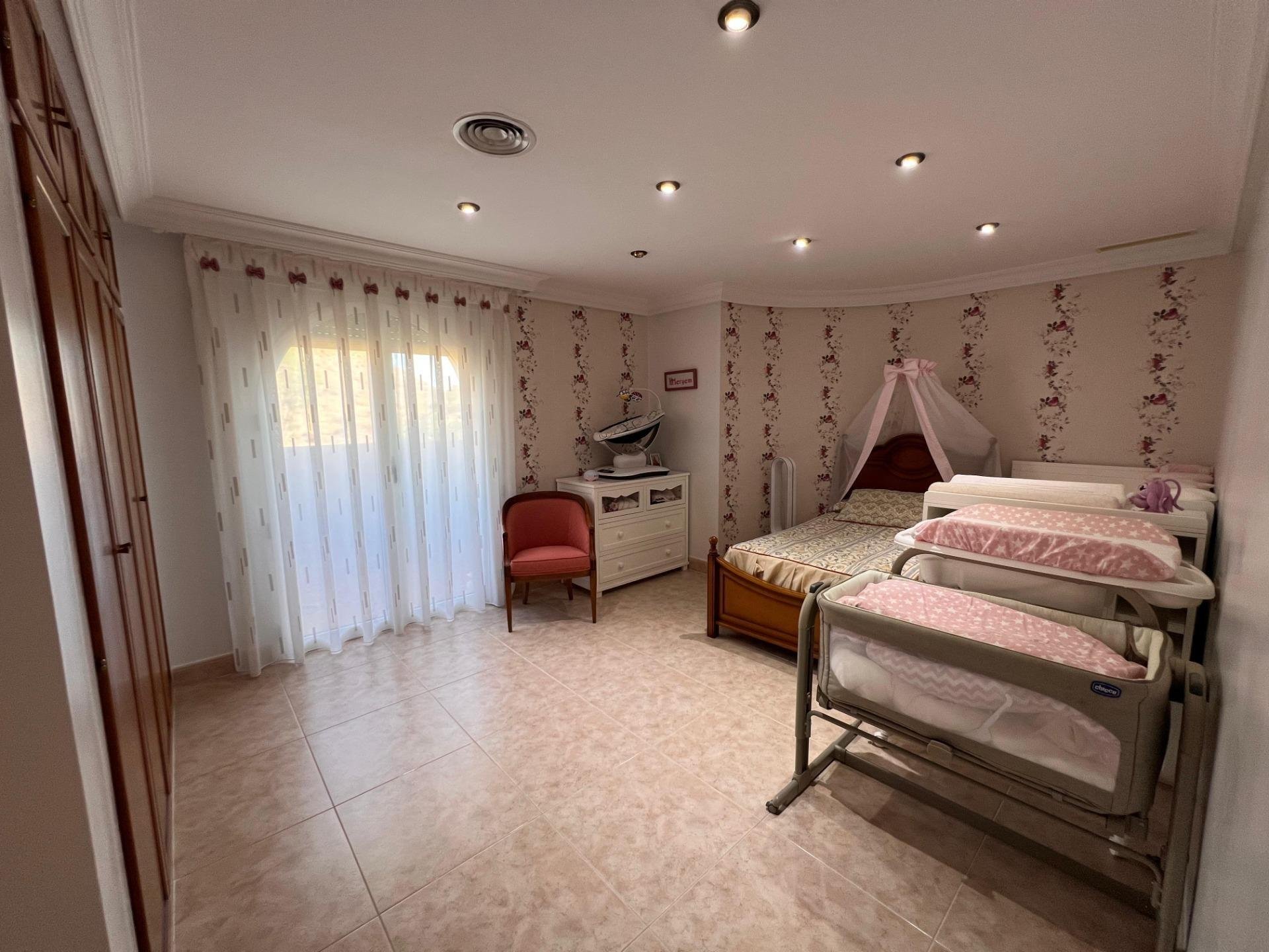 Villa in Callosa de Segura, Alicante, Spanien 7 Schlafzimmer, 616 m2 Nr. 137652