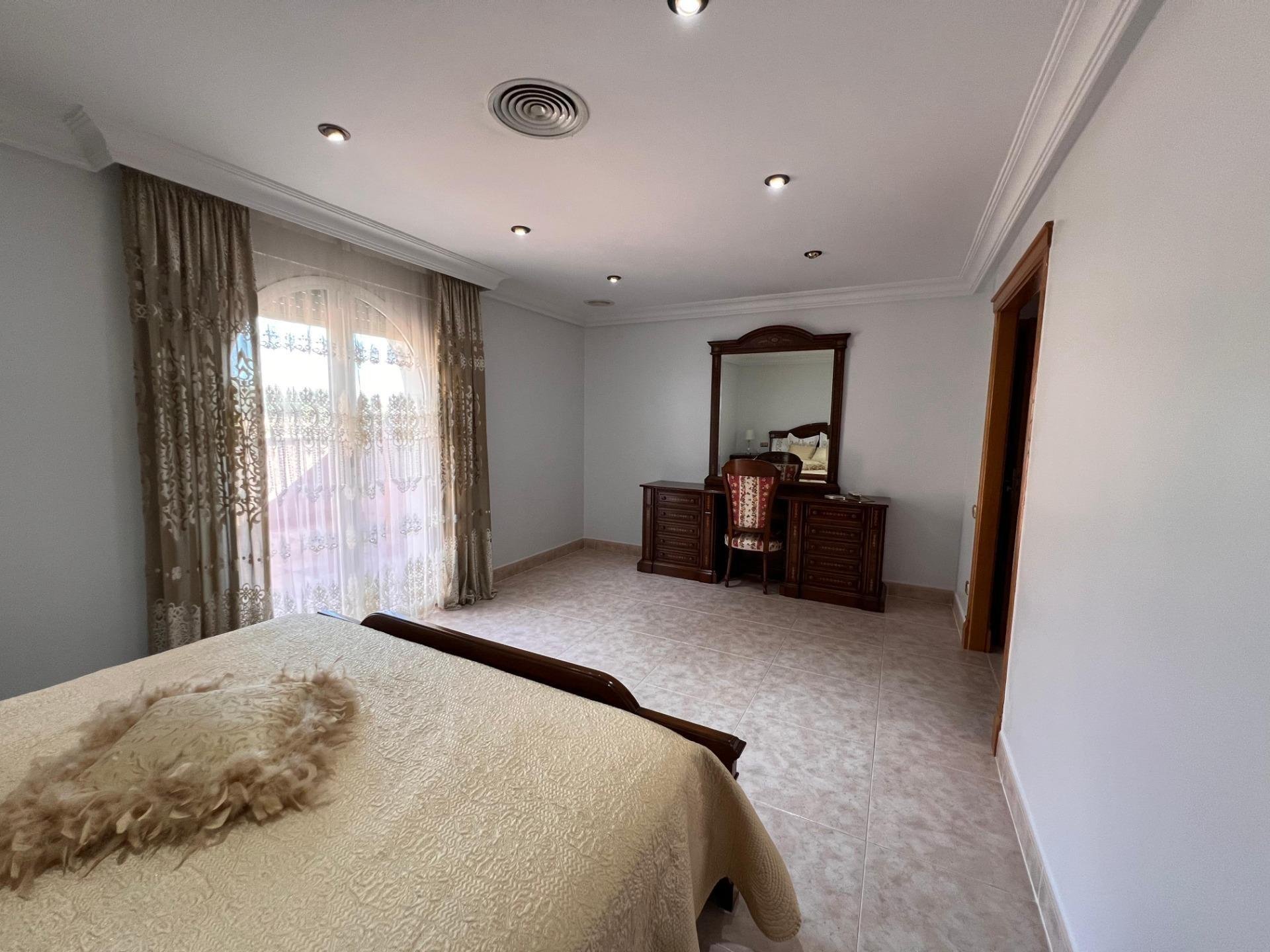 Villa in Callosa de Segura, Alicante, Spanien 7 Schlafzimmer, 616 m2 Nr. 137652