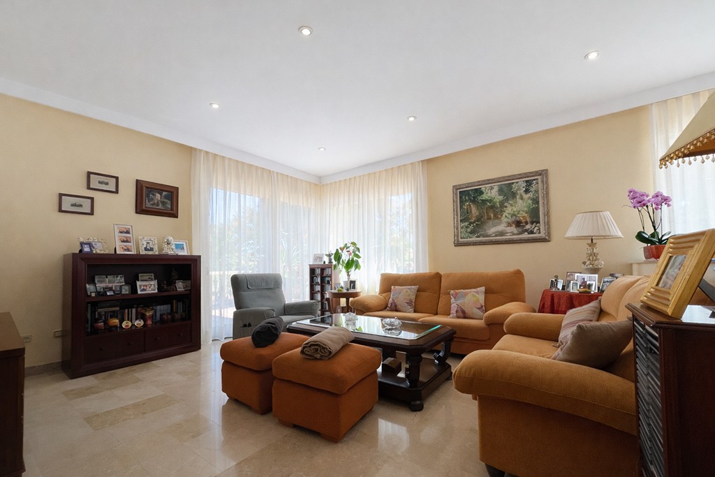 Villa in Palma de Majorca, Mallorca, Spain 5 bedrooms, 222 sq.m. No. 179854
