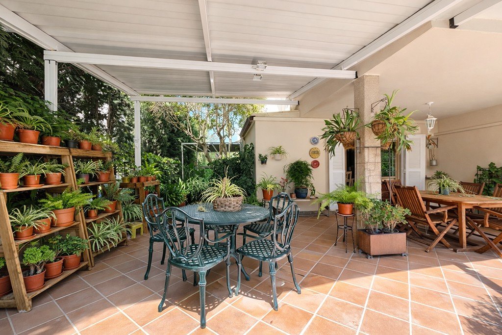 Villa in Palma de Majorca, Mallorca, Spain 5 bedrooms, 222 sq.m. No. 179854