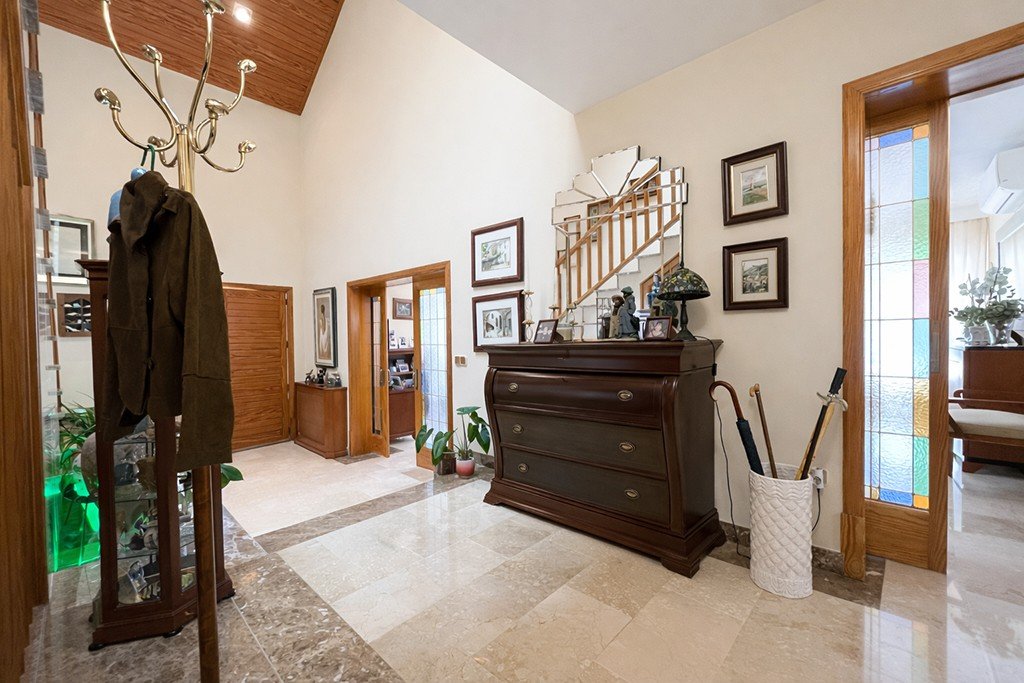 Villa in Palma de Majorca, Mallorca, Spain 5 bedrooms, 222 sq.m. No. 179854