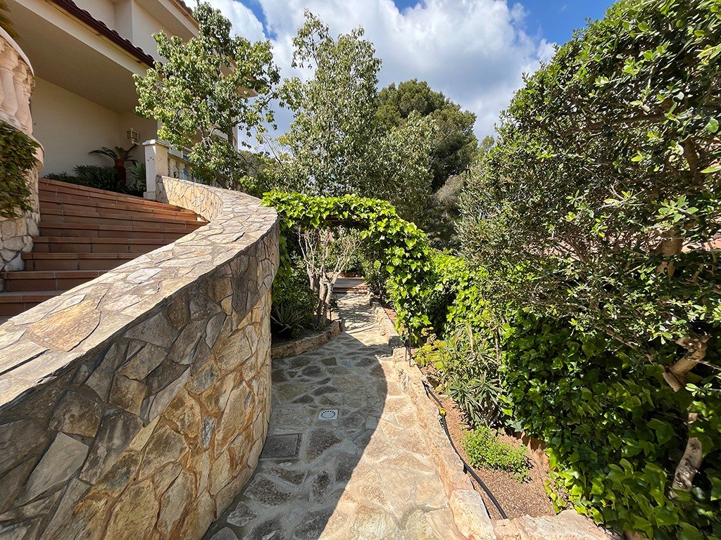 Villa in Palma de Majorca, Mallorca, Spain 5 bedrooms, 222 sq.m. No. 179854