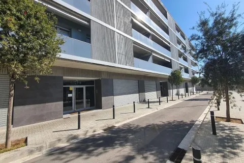 Komerciāls īpašums Barcelona, Spānijā 959 m2 Nr. 149722