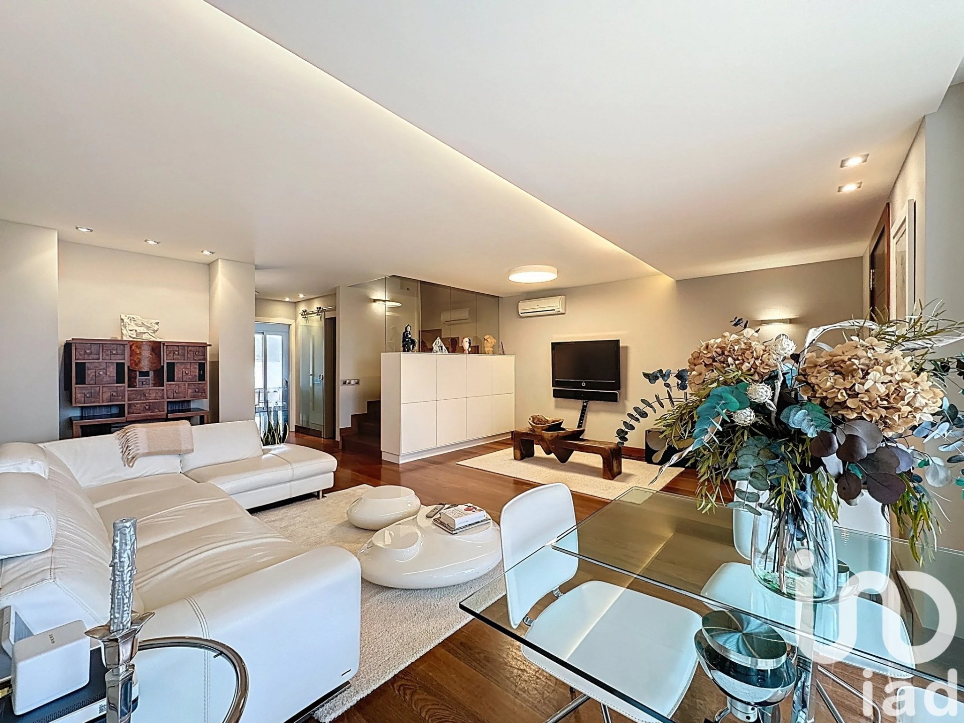 House in O Grove, Pontevedra, Spain 5 bedrooms, 300 sq.m. No. 153151