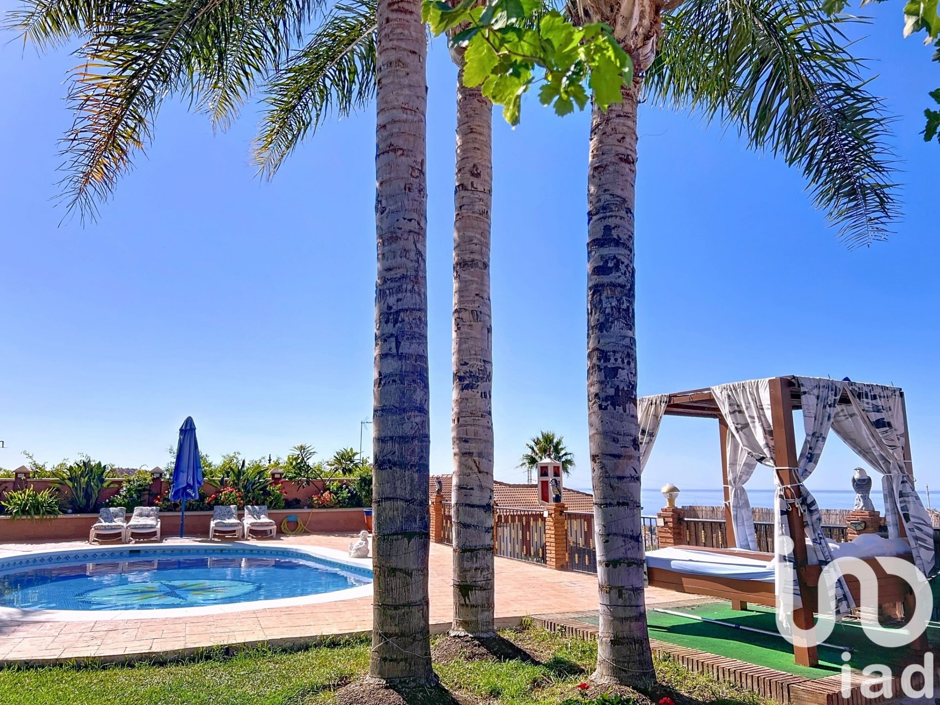 House in Rincon de la Victoria, Malaga, Spain 7 bedrooms, 426 sq.m. No. 153154