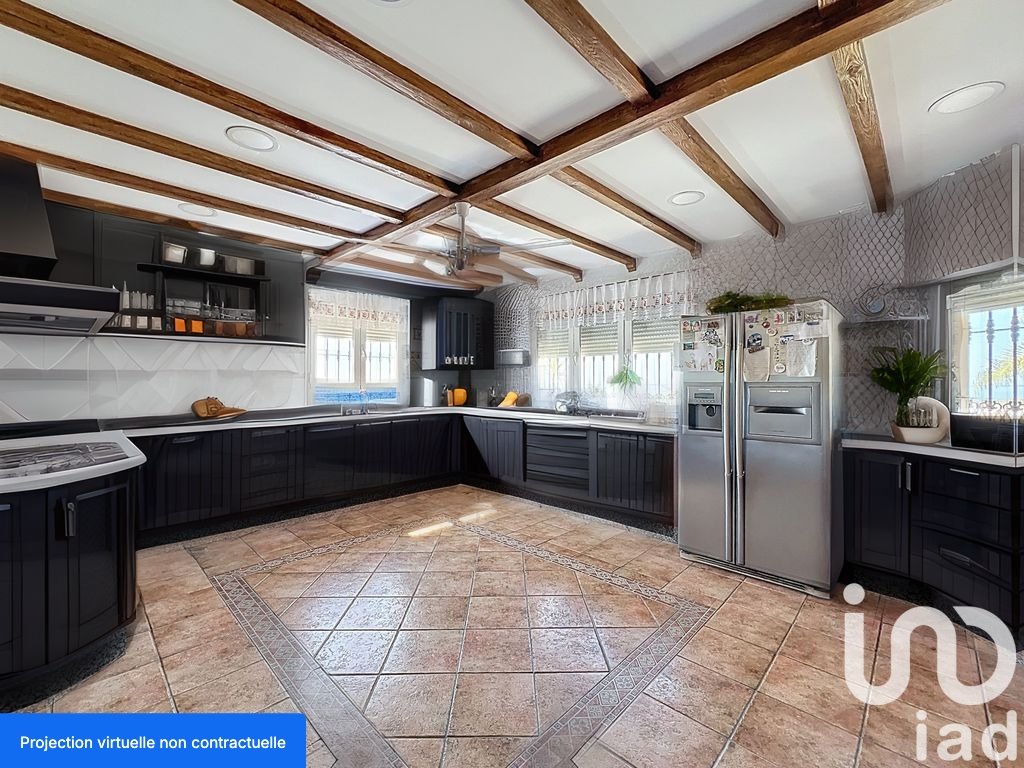 House in Rincon de la Victoria, Malaga, Spain 7 bedrooms, 426 sq.m. No. 153154