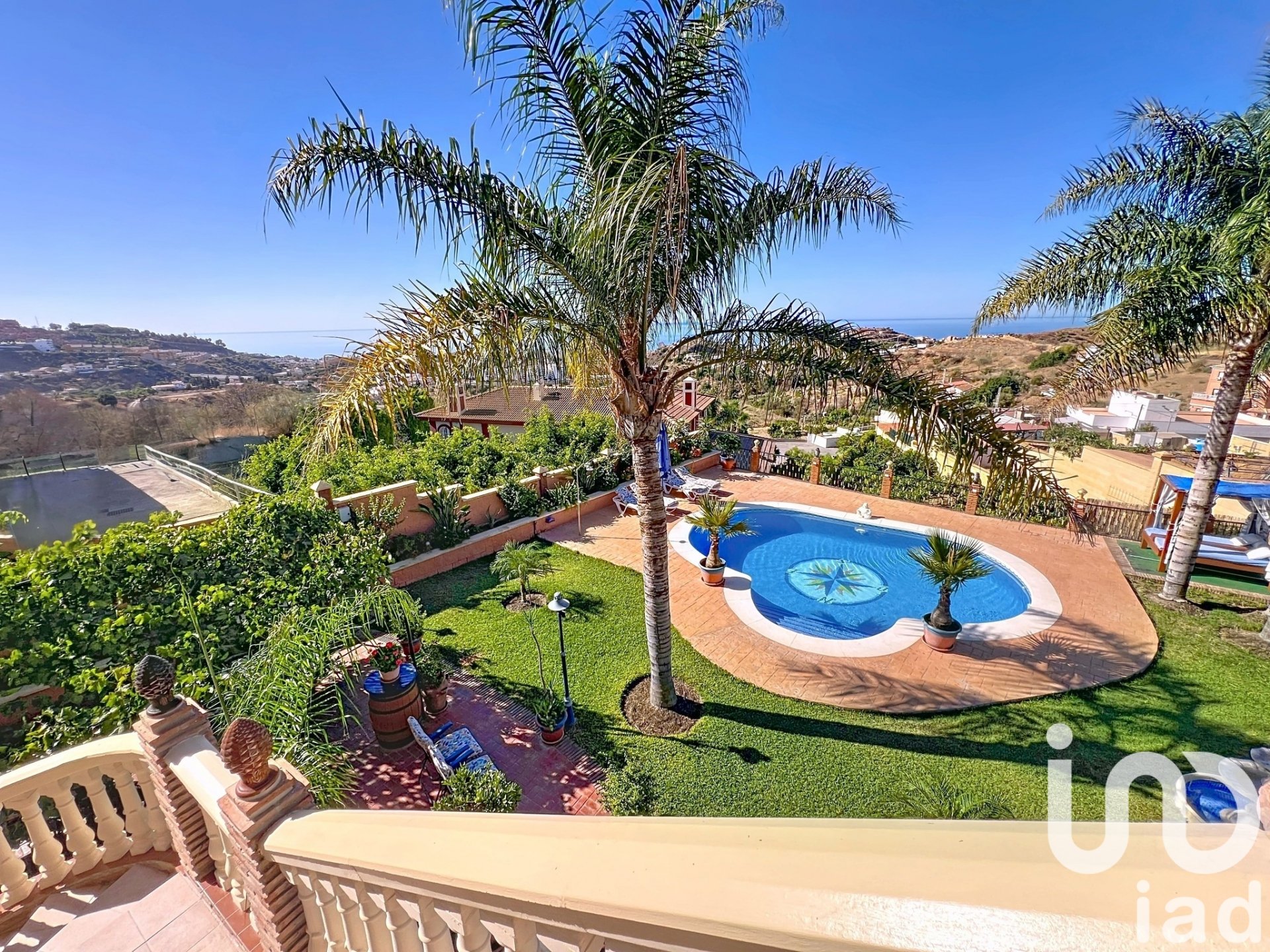 House in Rincon de la Victoria, Malaga, Spain 7 bedrooms, 426 sq.m. No. 153154