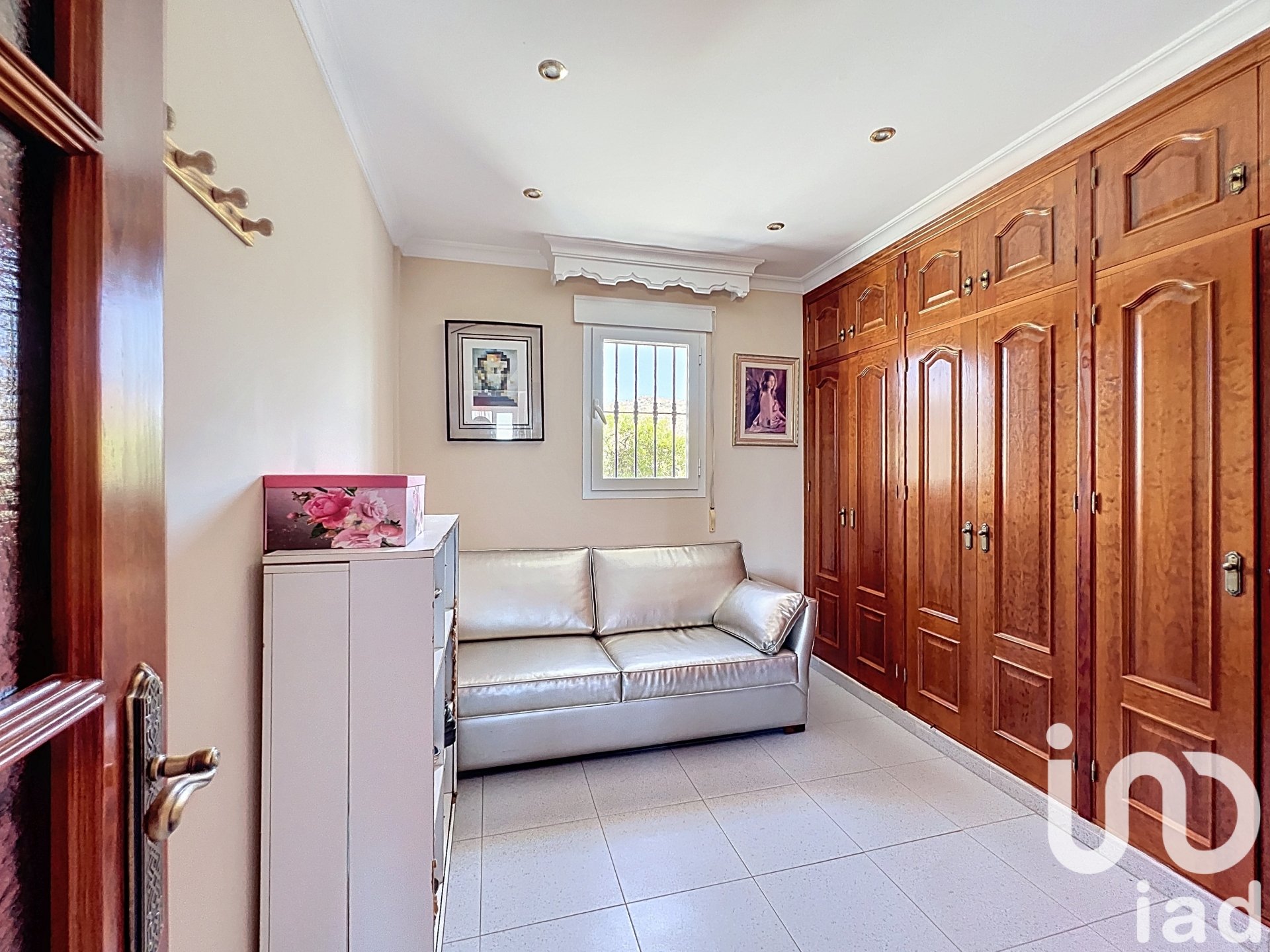 House in Rincon de la Victoria, Malaga, Spain 7 bedrooms, 426 sq.m. No. 153154
