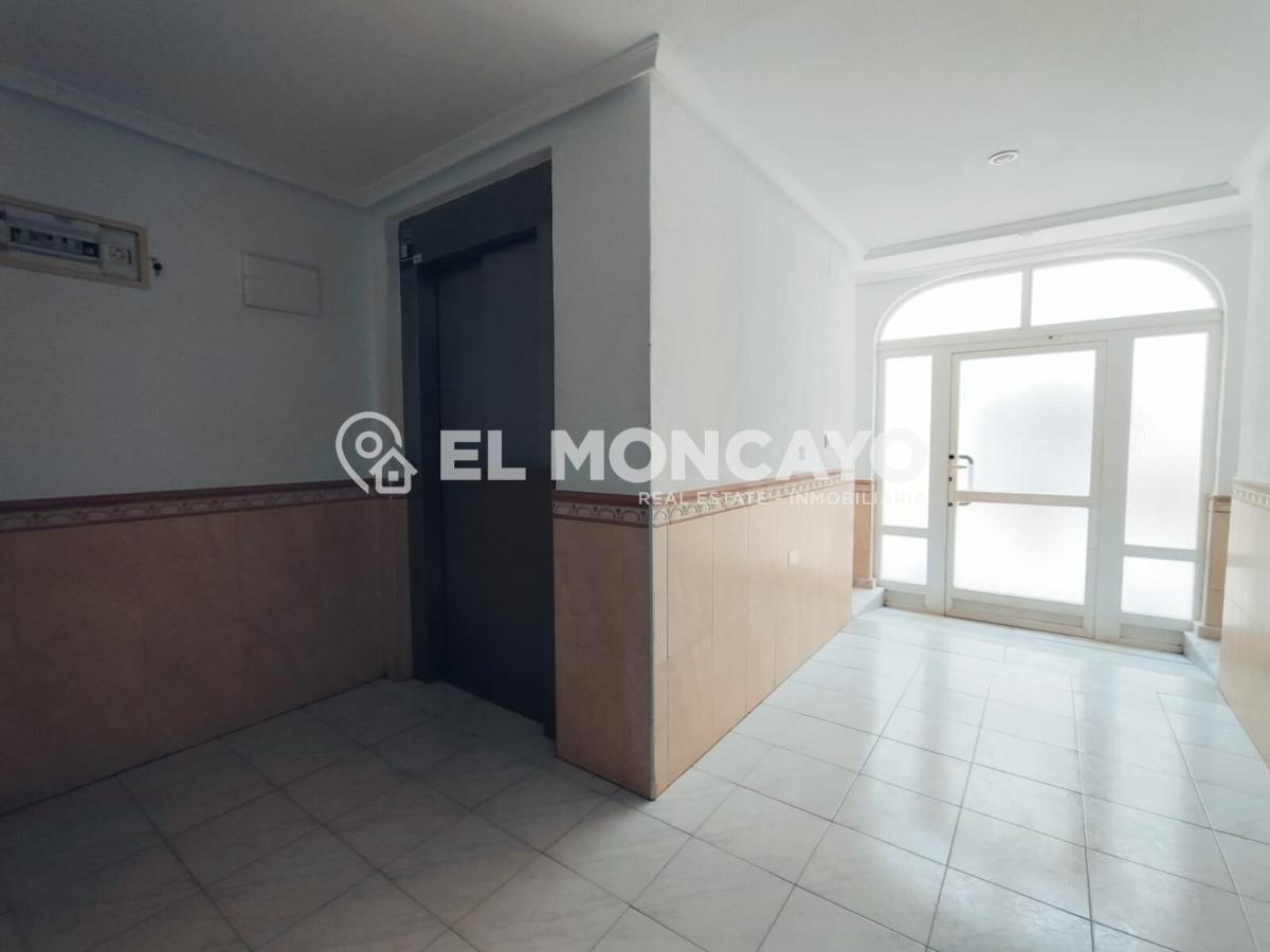 Apartment à Torrevieja, Alicante, Espagne 2 chambres, 51 m2 No. 183791