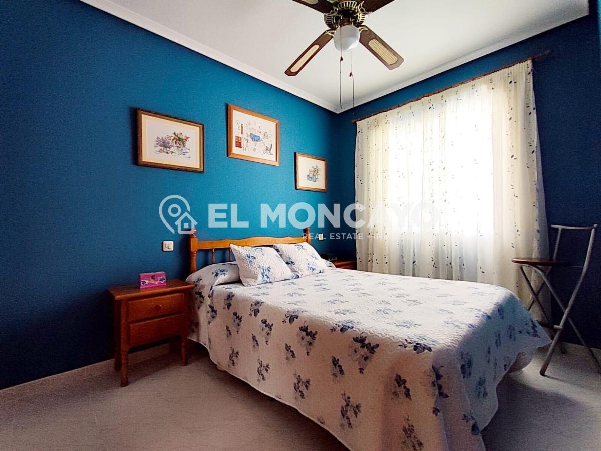 Apartment à Torrevieja, Alicante, Espagne 2 chambres, 51 m2 No. 183791