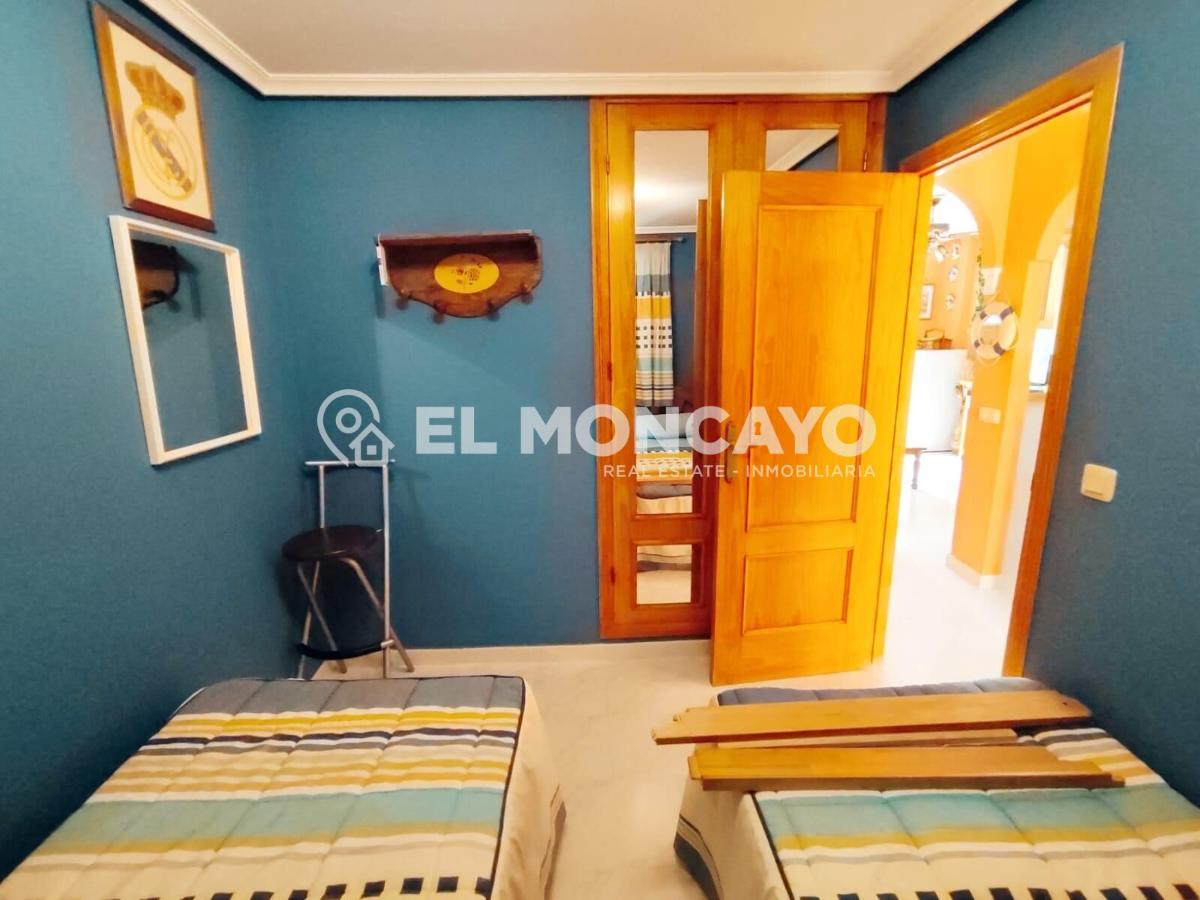 Apartment à Torrevieja, Alicante, Espagne 2 chambres, 51 m2 No. 183791