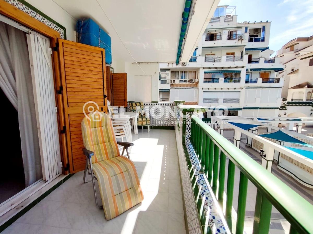 Apartment à Torrevieja, Alicante, Espagne 2 chambres, 51 m2 No. 183791