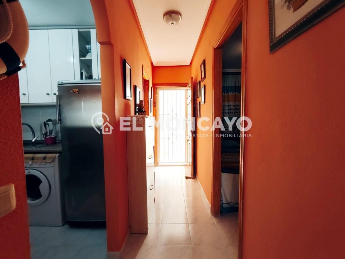 Apartment à Torrevieja, Alicante, Espagne 2 chambres, 51 m2 No. 183791