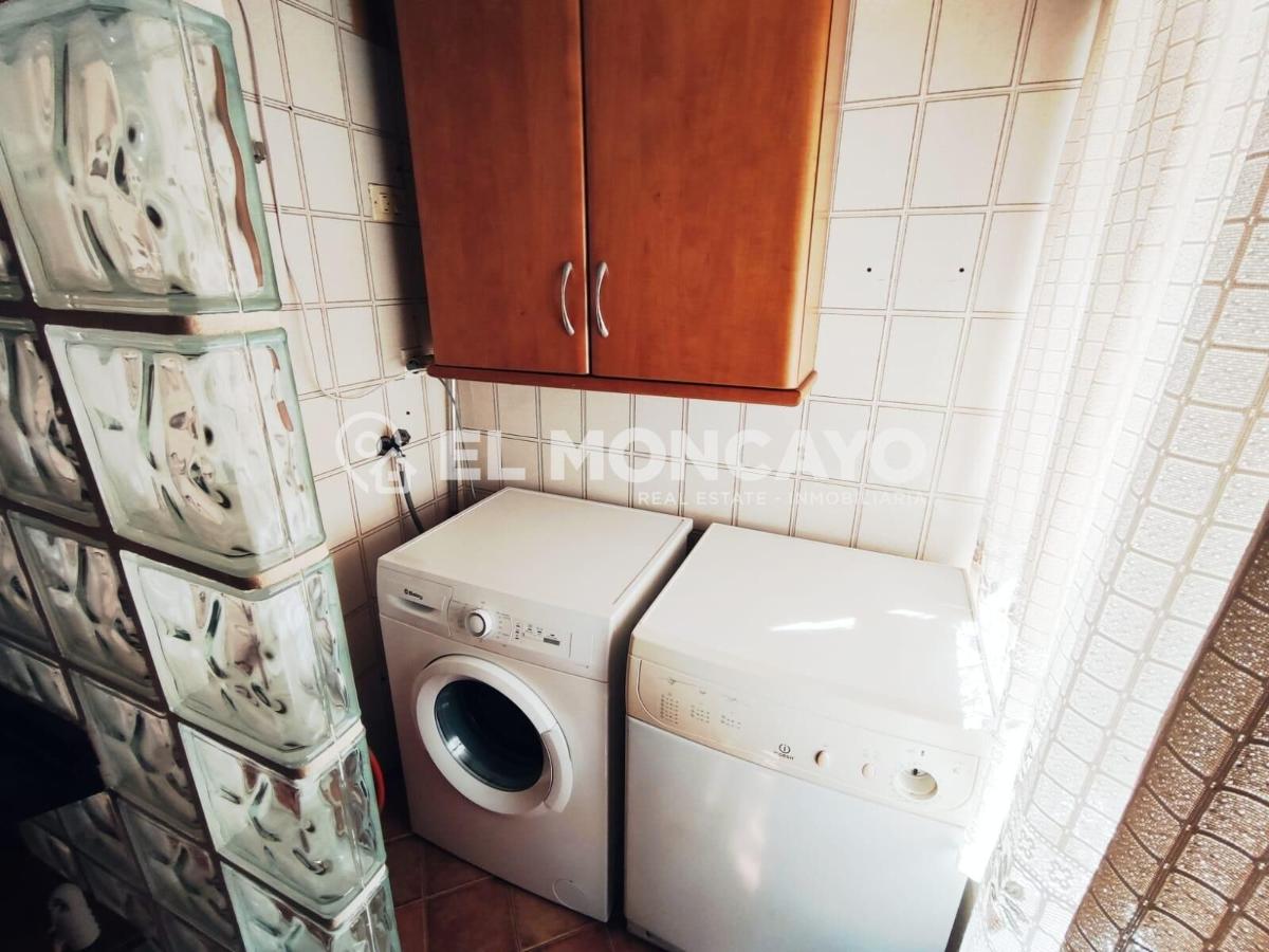 Appartamento a Guardamar del Segura, Alicante, Spagna 3 camere da letto, 109 mq. N° 183797